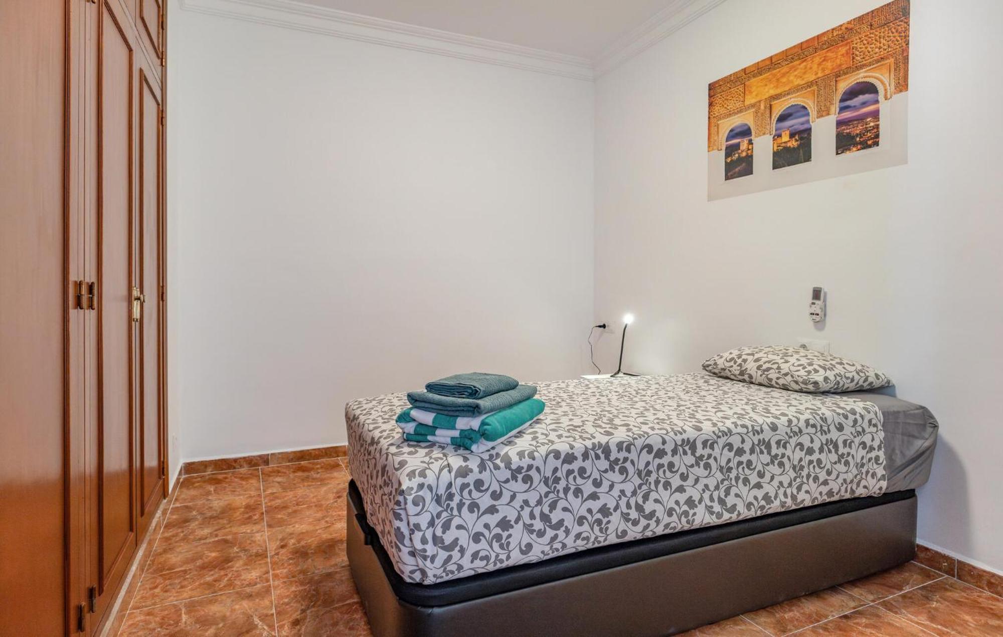 Lovely Home In Benalmadena With Kitchen Exteriör bild
