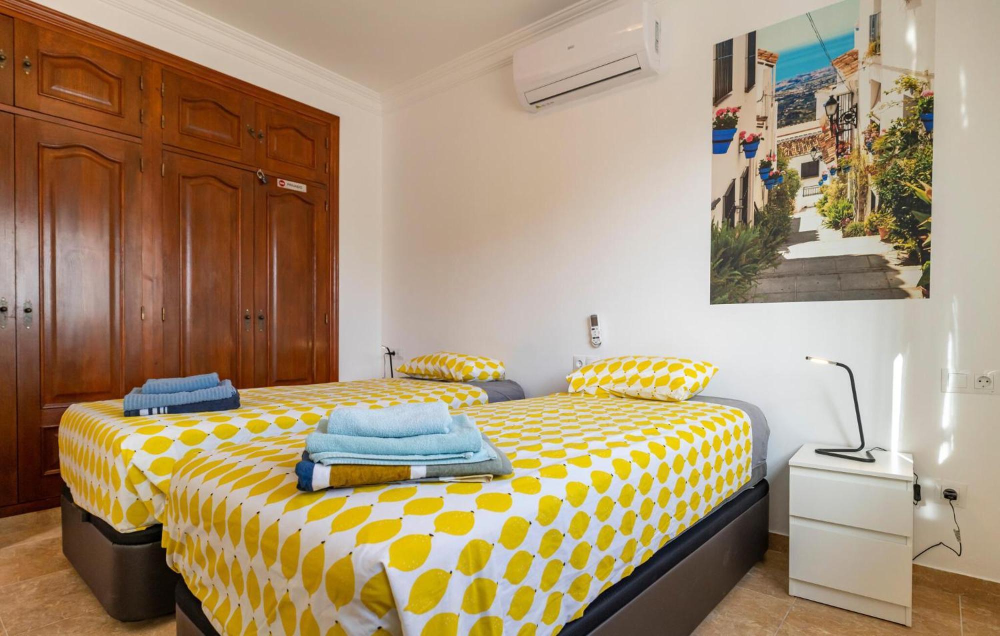 Lovely Home In Benalmadena With Kitchen Exteriör bild