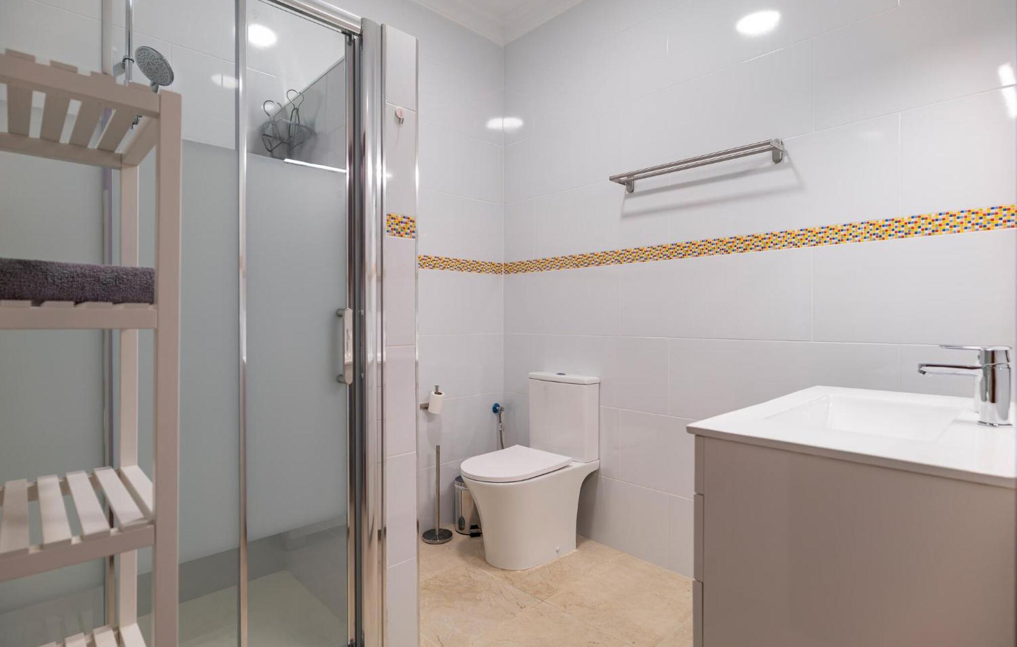 Lovely Home In Benalmadena With Kitchen Exteriör bild
